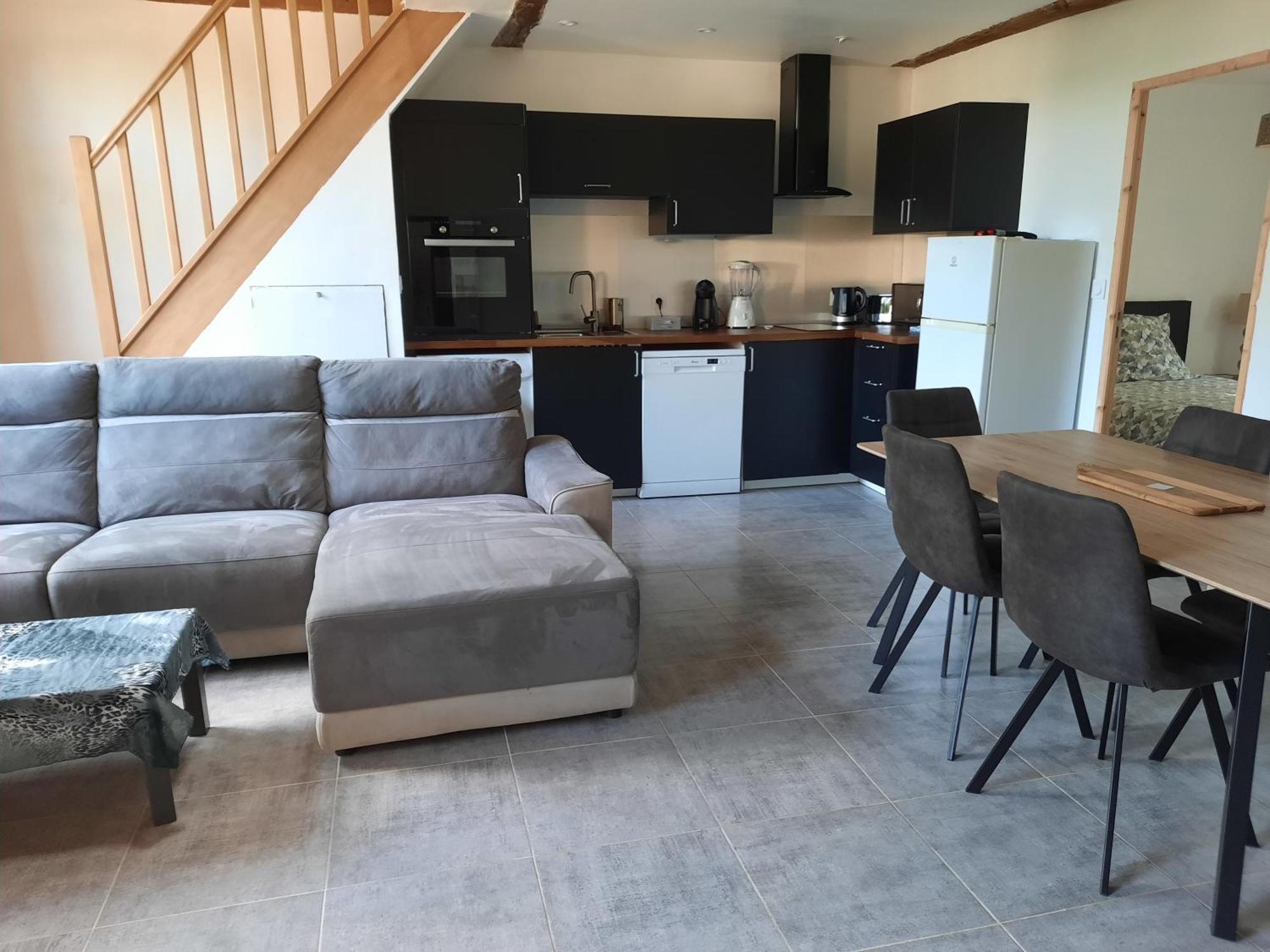 Chez Line Et Pierre: Appartement Spacieux, Lumineux Et Equipe La Bastide-de-Sérou Exteriör bild